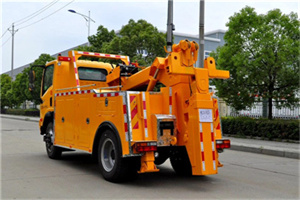 顺城高速路拖车费